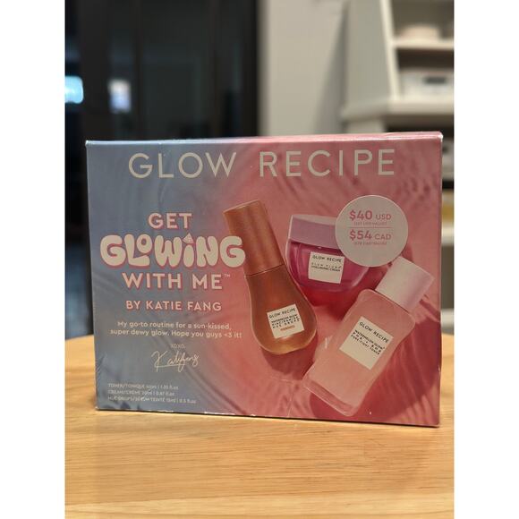 Glow Recipe Set - Get Glowing with me - Picture 1 of 1